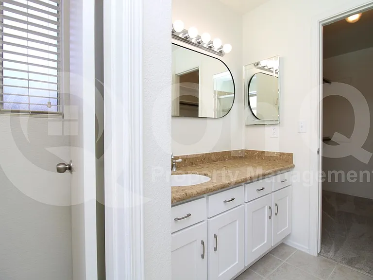 4234 E Tanglewood Dr — Photo 18