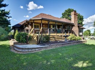 726 Division St, Sparta, MO 65753