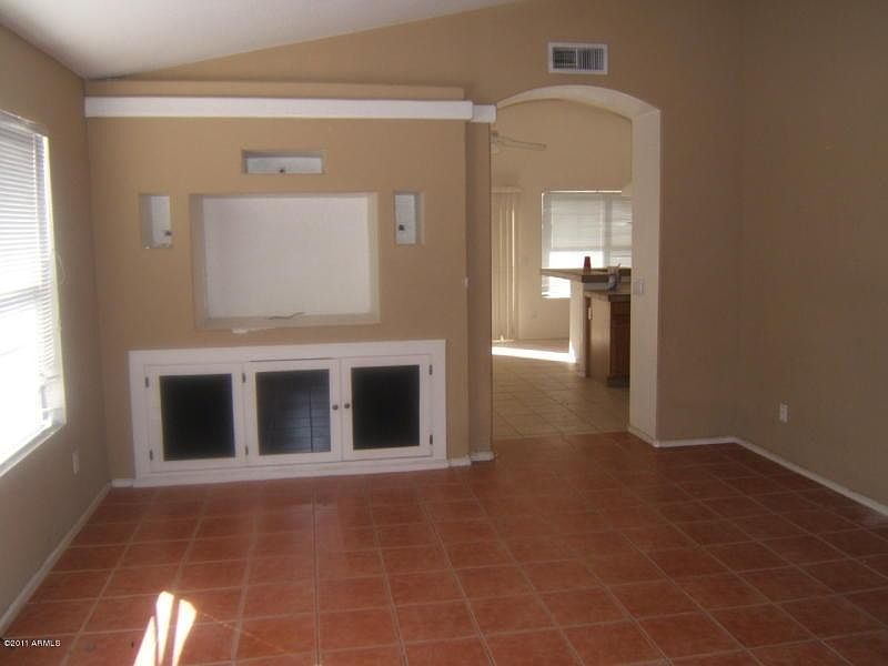 2nd image of 2632 S 156th Ave