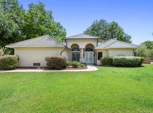 300 Rue Tonti, Ocean Springs, MS 39564