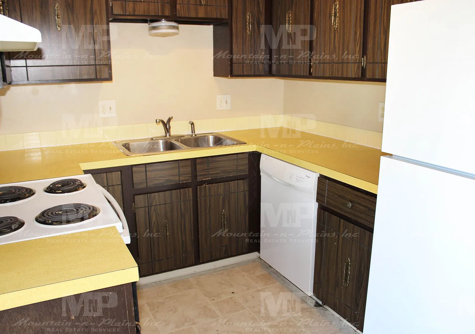 2 bed, 1.0 bath, 910 sqft, $1,595 — Photo 4