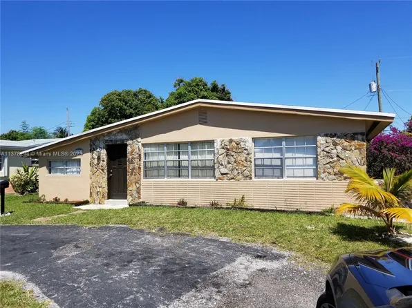 7501 Ramona St, Hollywood, FL 33023