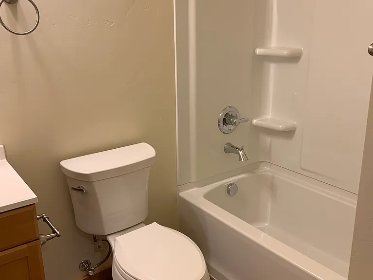 520 Galena St #206 — Photo 11