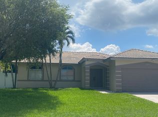 19532 SW 133rd Ave, Miami, FL 33177