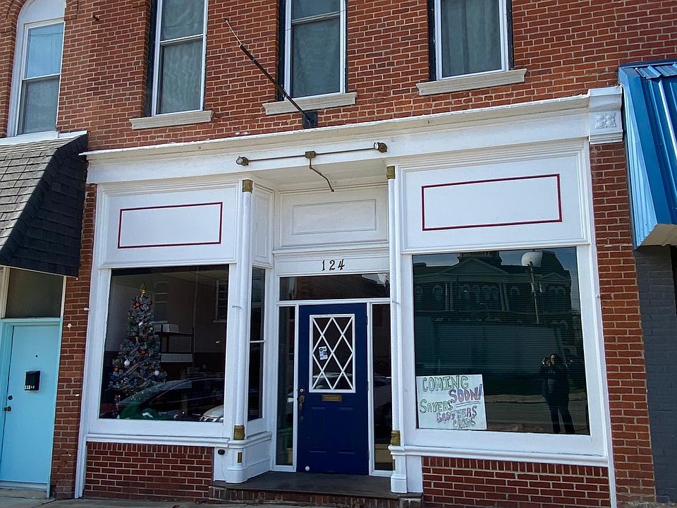 1st image of 124 N. Morgan