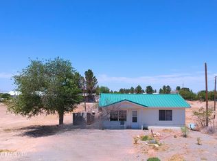 105 E Ross St, Dell City, TX 79837