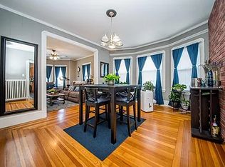 124 Locust St APT 2, New Bedford, MA 02740