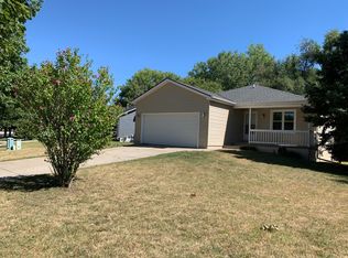 2331 W Millstone Rd, Lincoln, NE 68522