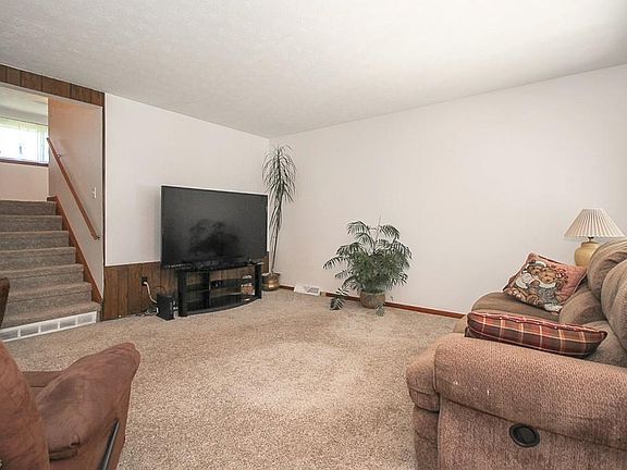 2nd image of 19408 Kilson Ave
