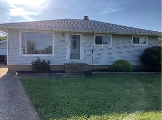 4304 Jennings Rd, Cleveland, OH 44109