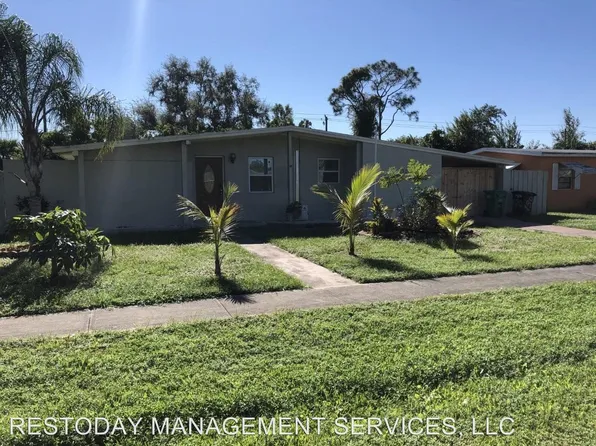 130 Banyan Dr, Port Saint Lucie, FL 34949