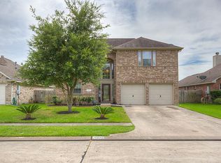 8001 Big Oak Dr, Texas City, TX 77591