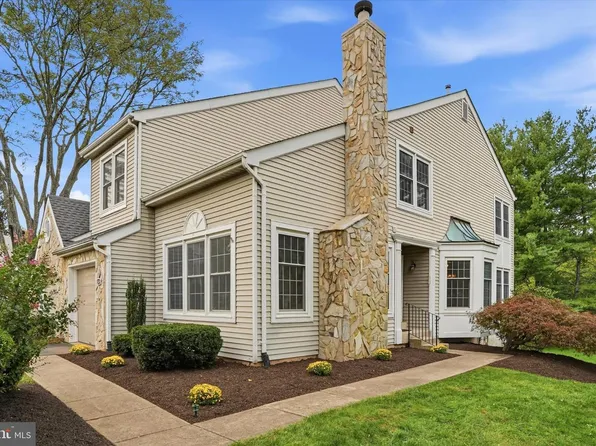 304 Eagle Ln, Doylestown, PA 18901