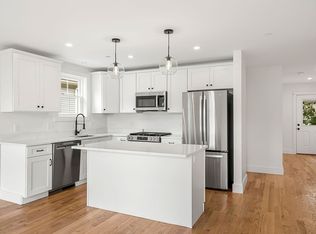 3 Wisteria St #4, Salem, MA 01970