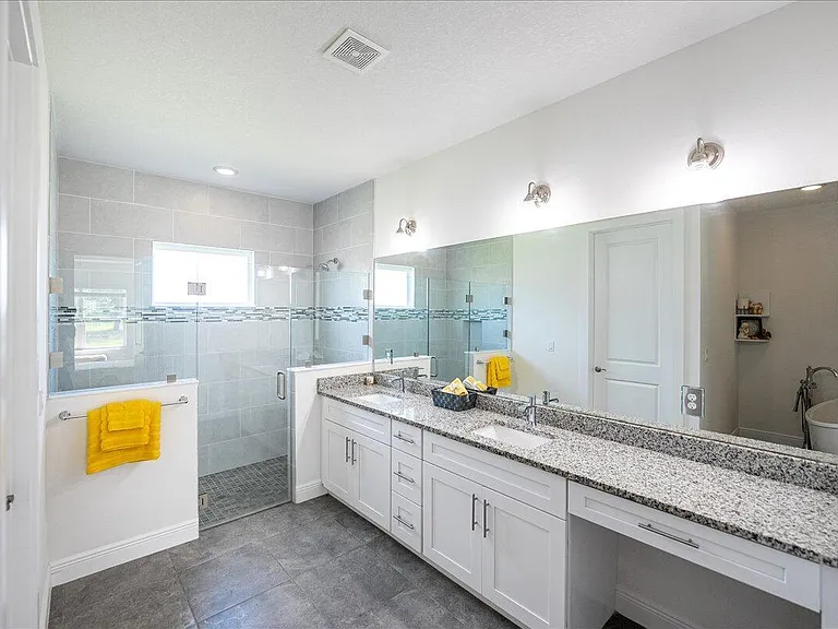 5362 NW Akbar Ter — Photo 18