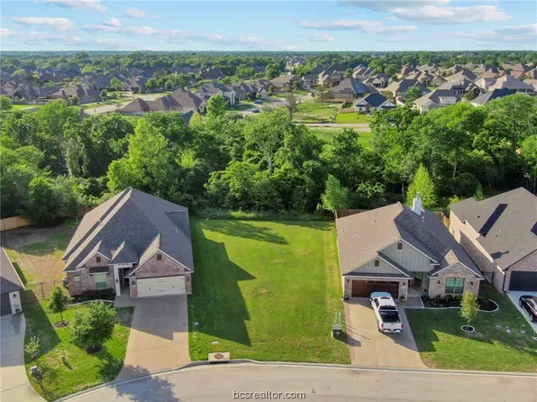 3533 Leesburg Path, Bryan, TX 77808