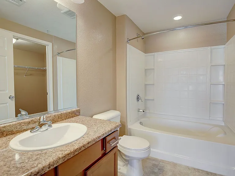 Inspirado Residences — Photo 7