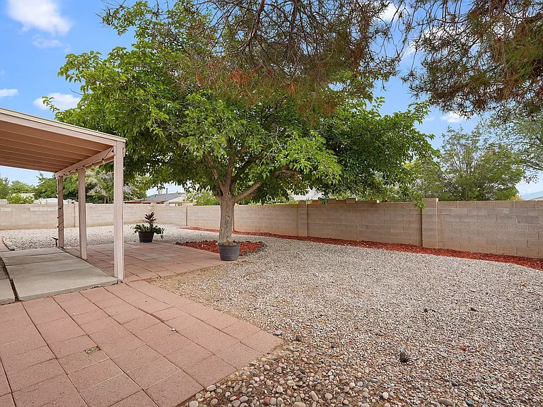 270 Littler Dr SE — Photo 24