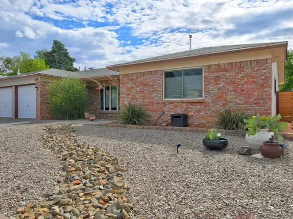 3708 Naples St NE, Albuquerque, NM 87111