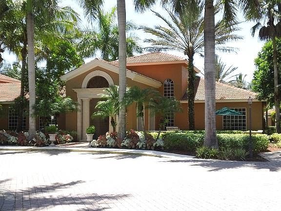 3rd image of 1270 Wildwood Lakes Blvd APT 103