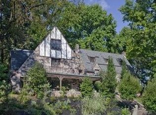 2215 Main St, Bethlehem, PA 18017