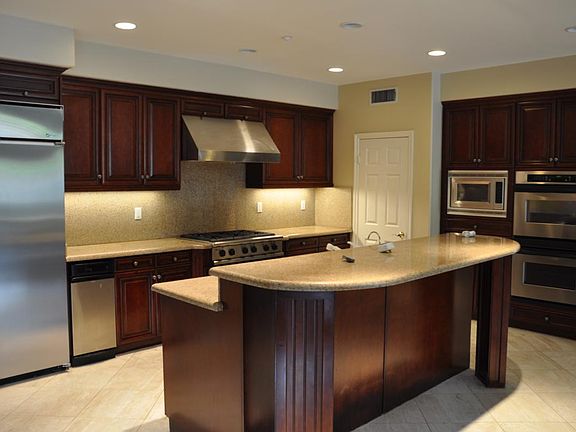 4th image of 15316 Glen Ridge Dr