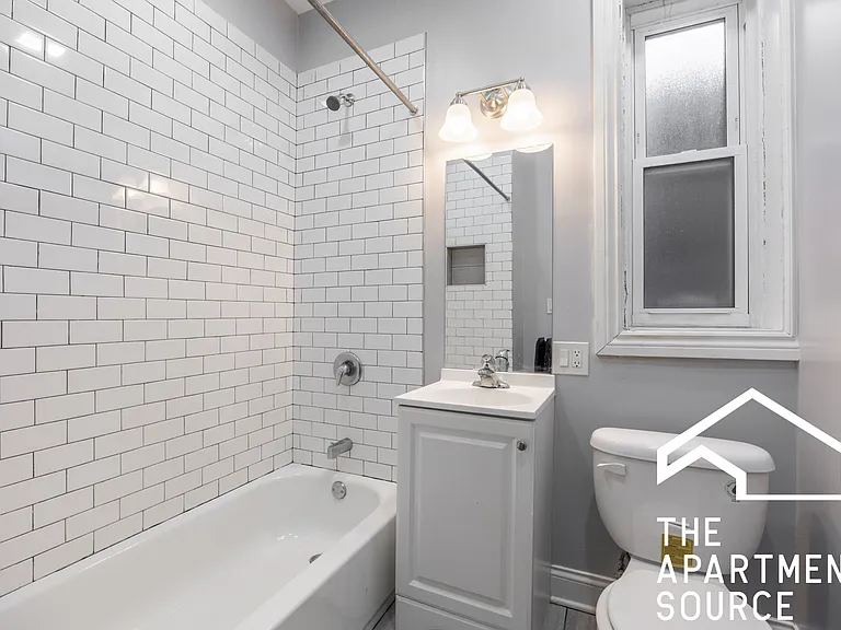 6257 N Lakewood Ave #3 — Photo 15