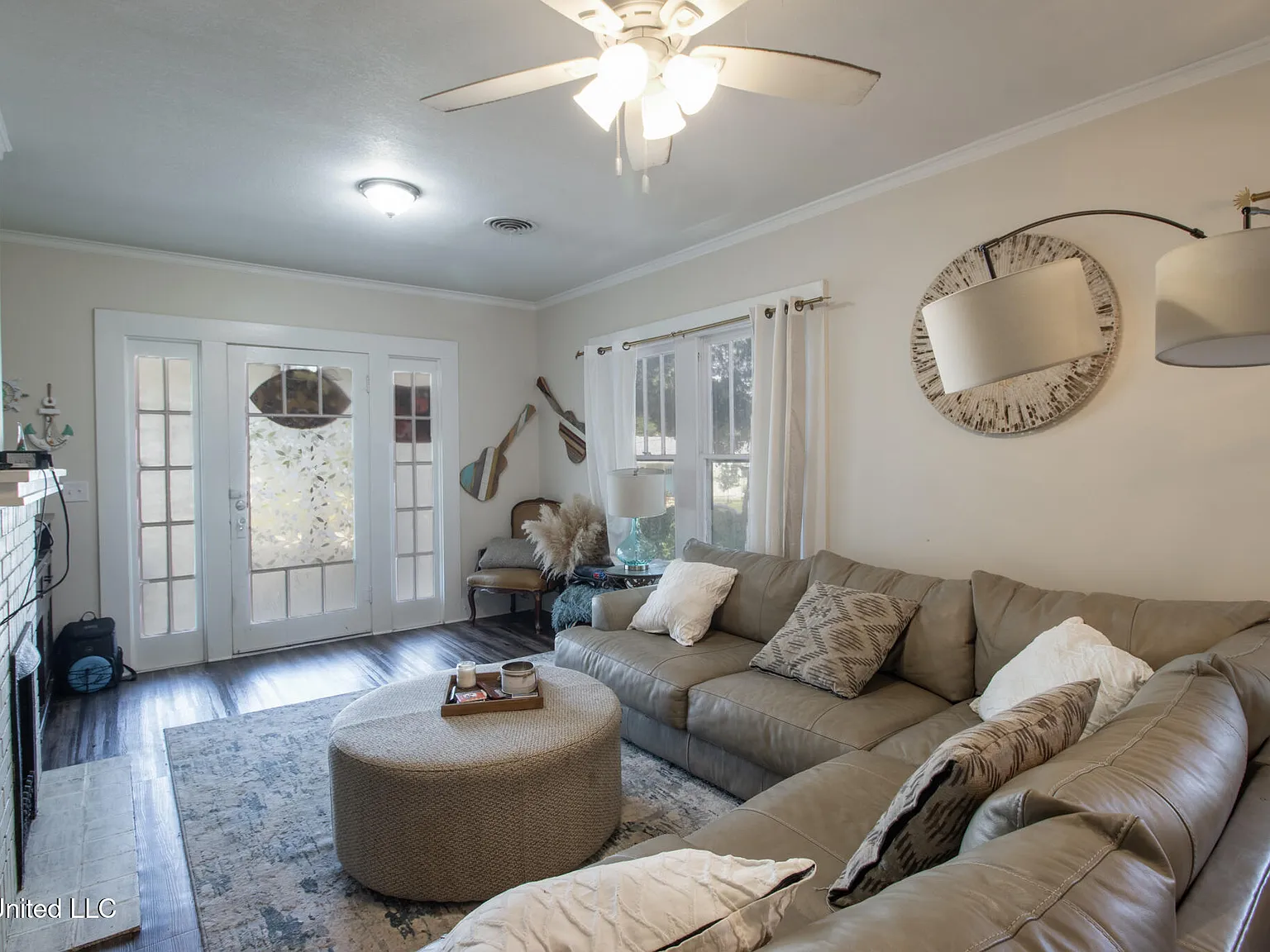 3 bed, 2.0 bath, 1192 sqft, $1,750 — Photo 4