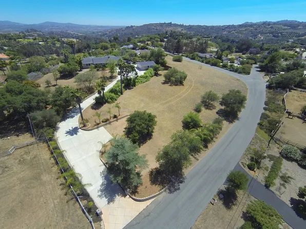 1335 El Nido Dr, Fallbrook, CA 92028