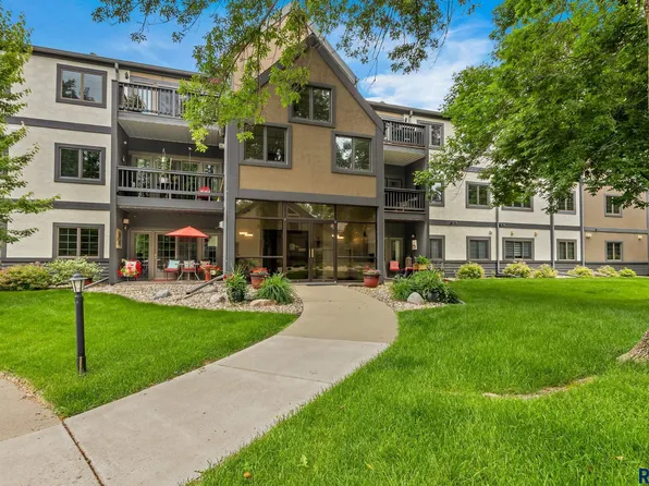 4220 S Minnesota Ave #206, Sioux Falls, SD 57105