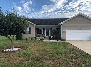1413 Calgary Way, Bowling Green, KY 42101