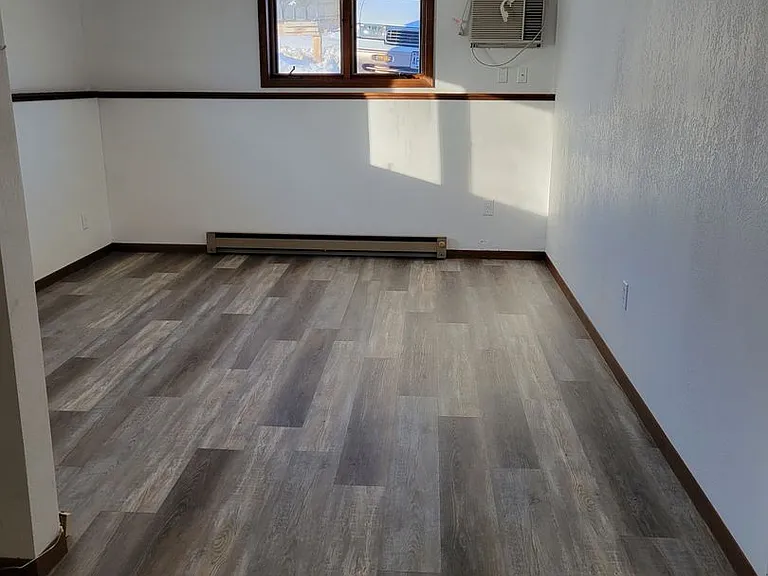 138 N Bay St — Photo 7