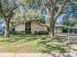 808 Green River Trl, Fort Worth, TX 76103