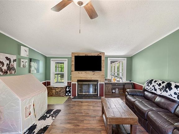2nd image of 6092 Cain Forest Dr