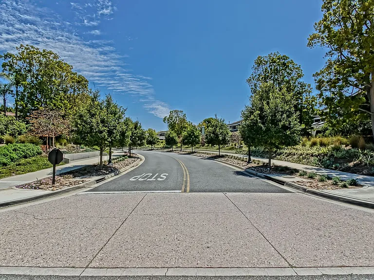 23 Coronado Ct — Photo 52