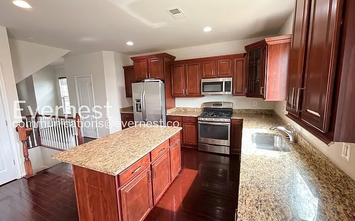 11774 Dawkins Ridge Ln — Photo 6