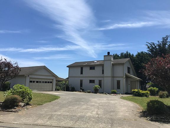 2nd image of 105 Boyden Ln