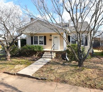 2401 Patria St, Winston Salem, NC, 27127