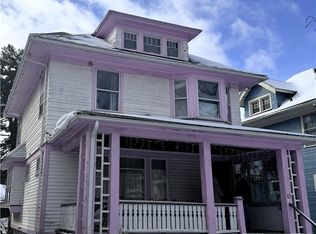 75 Penhurst St, Rochester, NY 14619