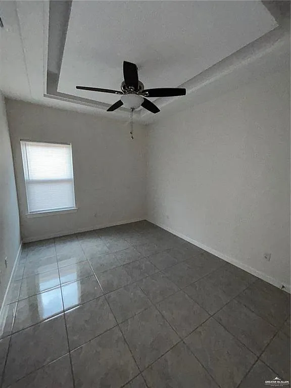 2 bed, 2.0 bath, 992 sqft, $1,000 — Photo 4