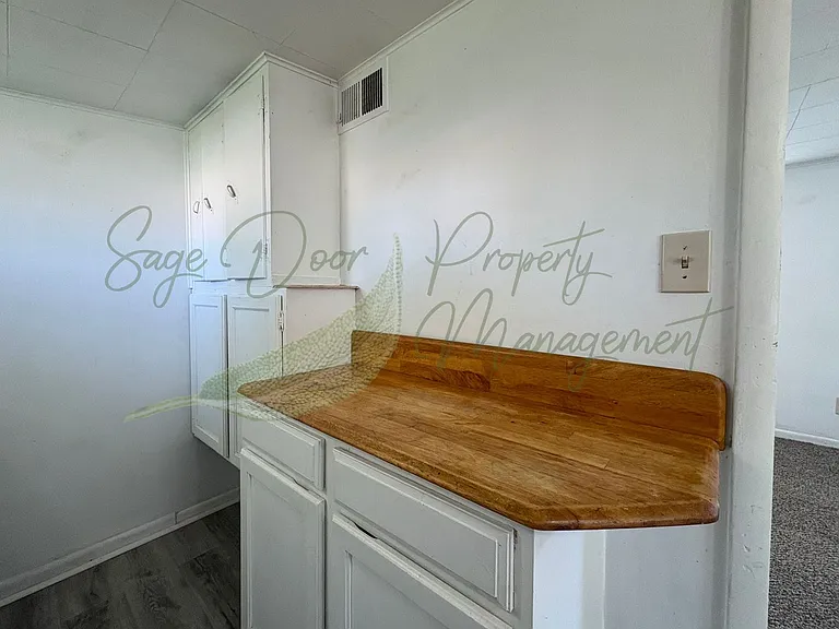 511 S Osage St #2 — Photo 9