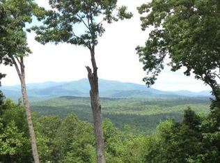 693 Hickory Ridge Dr, Ellijay, GA 30536