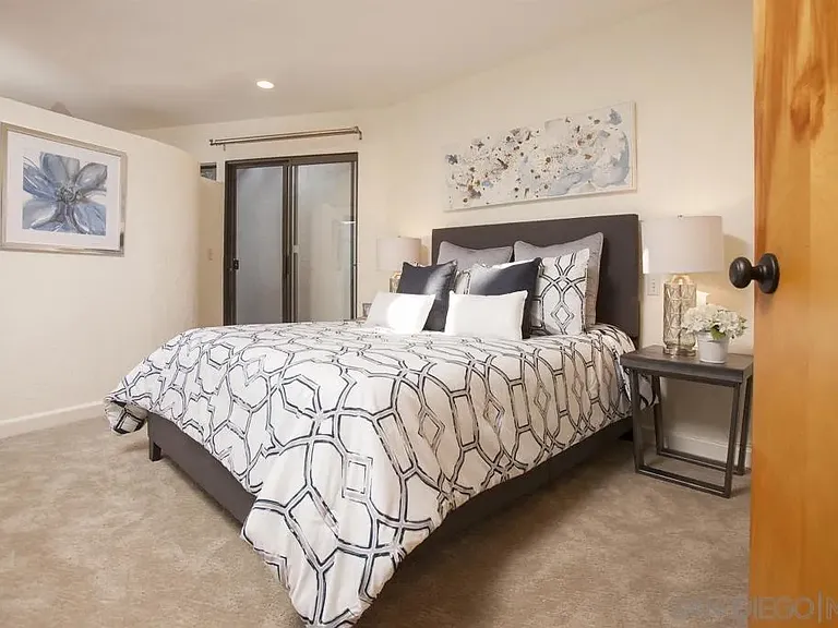 678 Orchid Ln — Photo 15