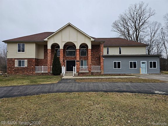 2nd image of 2780 Denton Rd