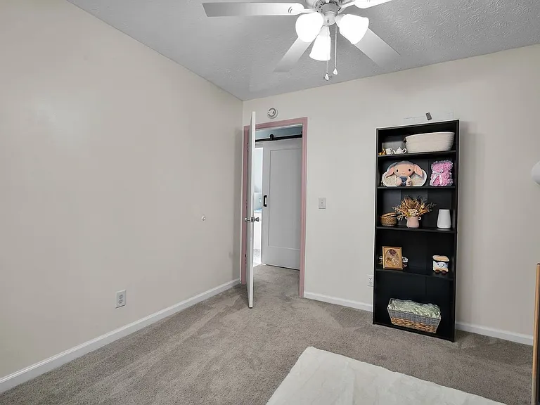 234 Bordeaux Ln — Photo 34