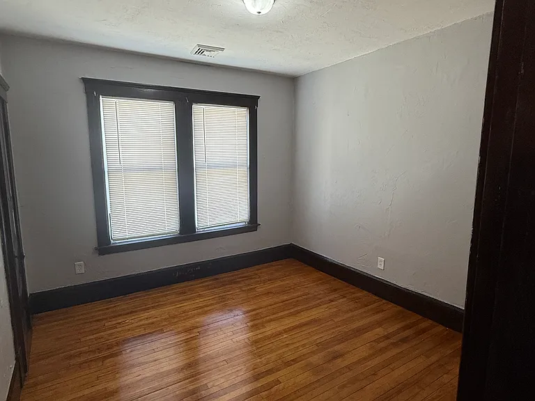 47 Arlington St #3 — Photo 6