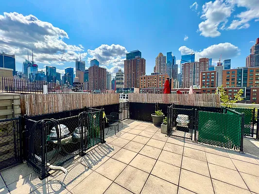 Rented by Oxford Property Group | media 39