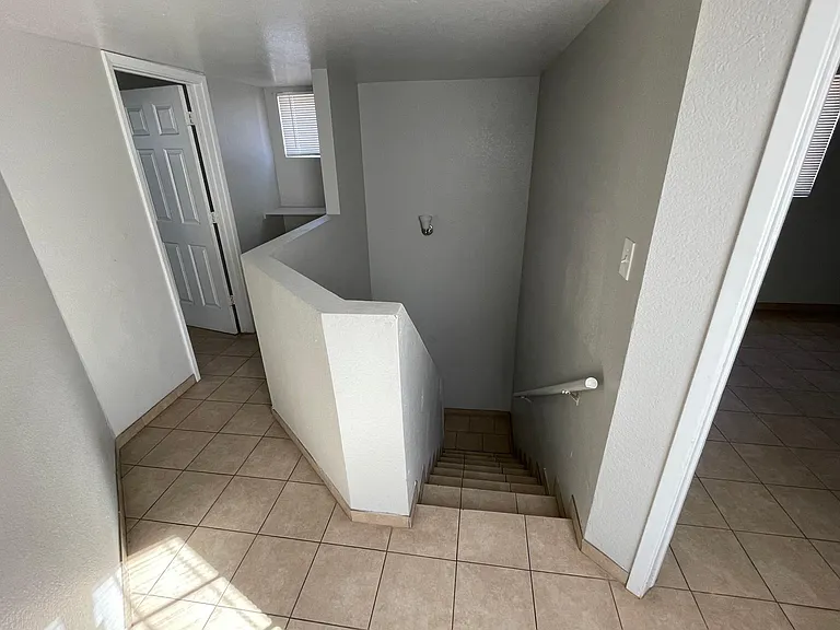 1725 E Pepper Cir #1 — Photo 13