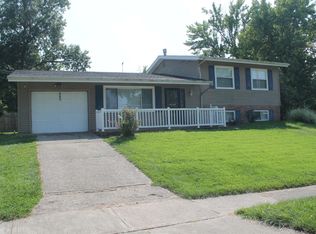 885 Rosetree Ln, Cincinnati, OH 45230