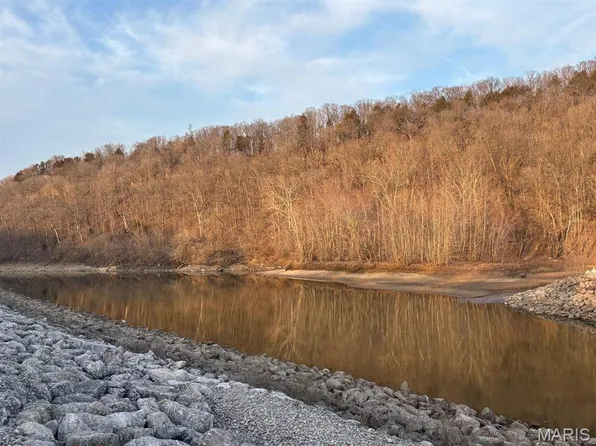 2 Bluffview Dr, Center, MO 63436